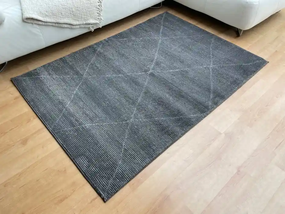 Omezená Nabídka Kusový koberec Zurich 1903 dark grey - 80 x 150 cm