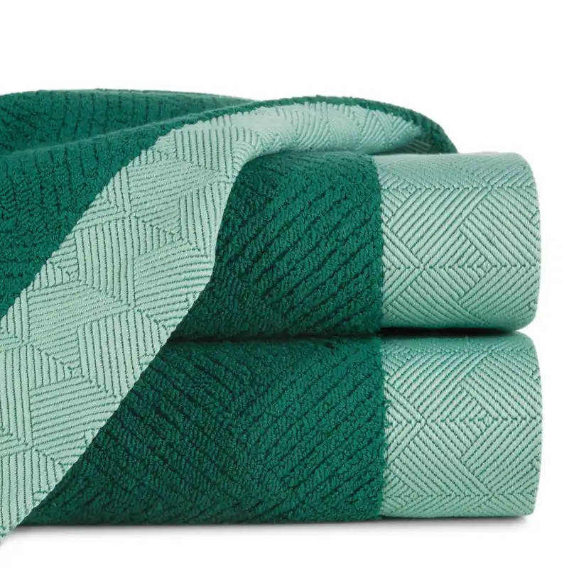Časově Omezené Sada ručníků MONTE 05 tmavě zelená