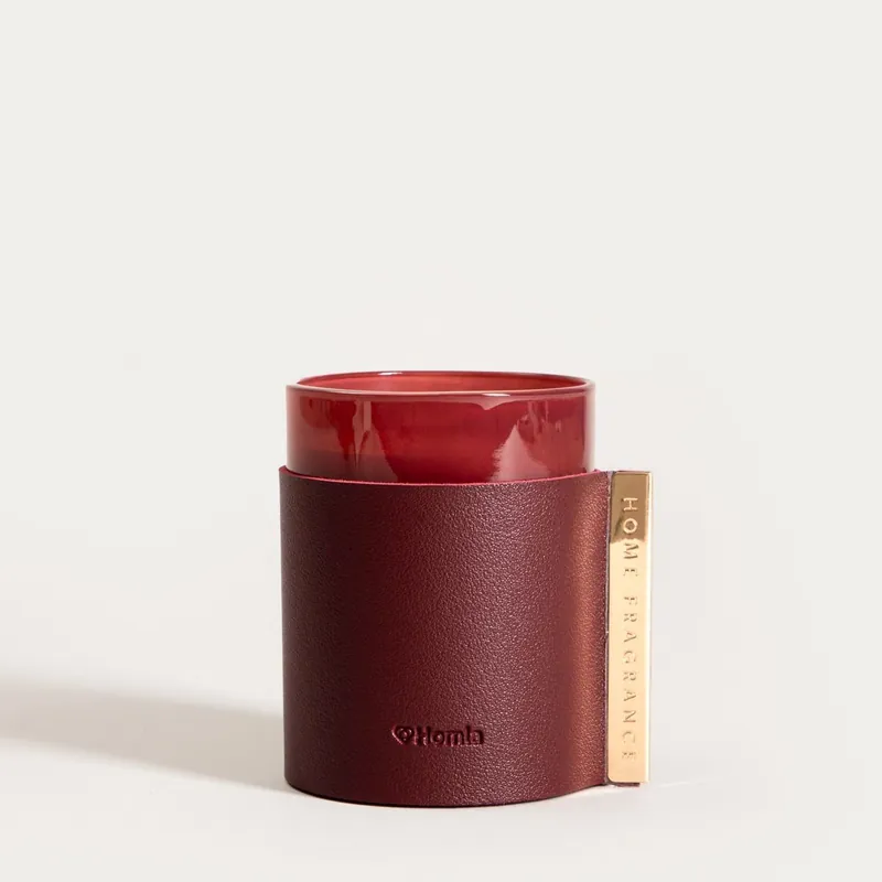 Koupit Online Svíčka SLEEK LEATHER Mystic Spices 747854