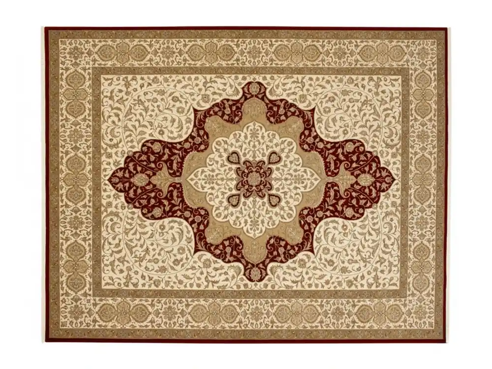 Isfahan 8088 Víkendová Akce